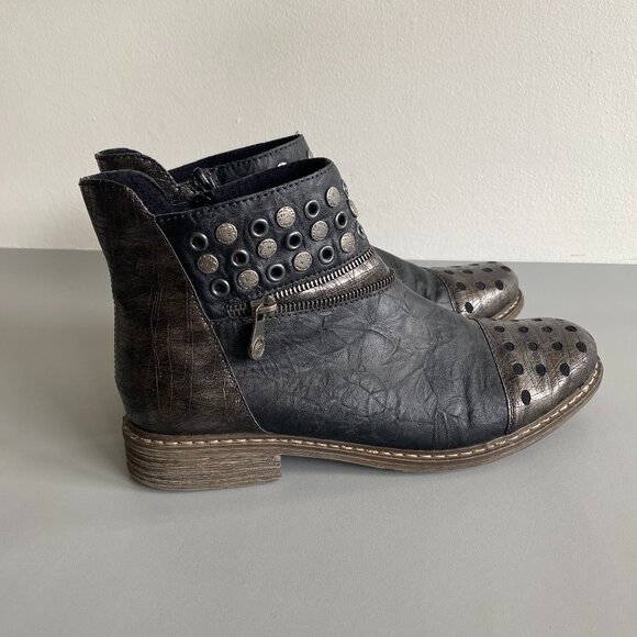 Rieker Scratch Studded Warm Lined Ankle Boots 9.5/10 - Picture 5 of 12